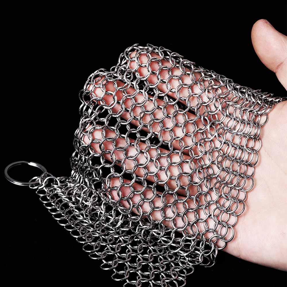 Stainless Steel Cast Iron Skillet Cleaner Chainmail Cleaning Scrubber with Hanging Ring for Cast Iron Pan
