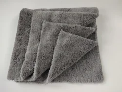 Wholesale colorful fashion material microfiber coral fleece towel glasses cleaning coral fleece micro fiber towel