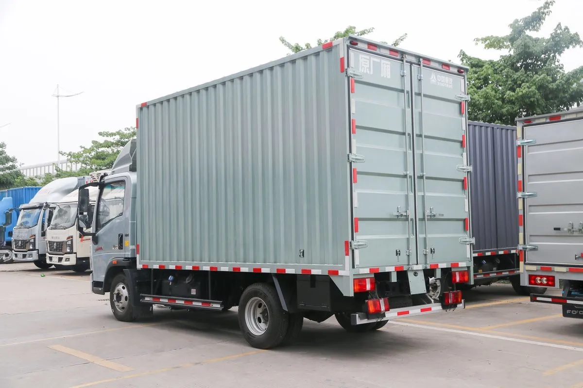 4x2 Sinotruk Howo Light Duty Mini Cargo Truck Single Cabin 1-5 Tons Cargo Truck with Weichai Engine