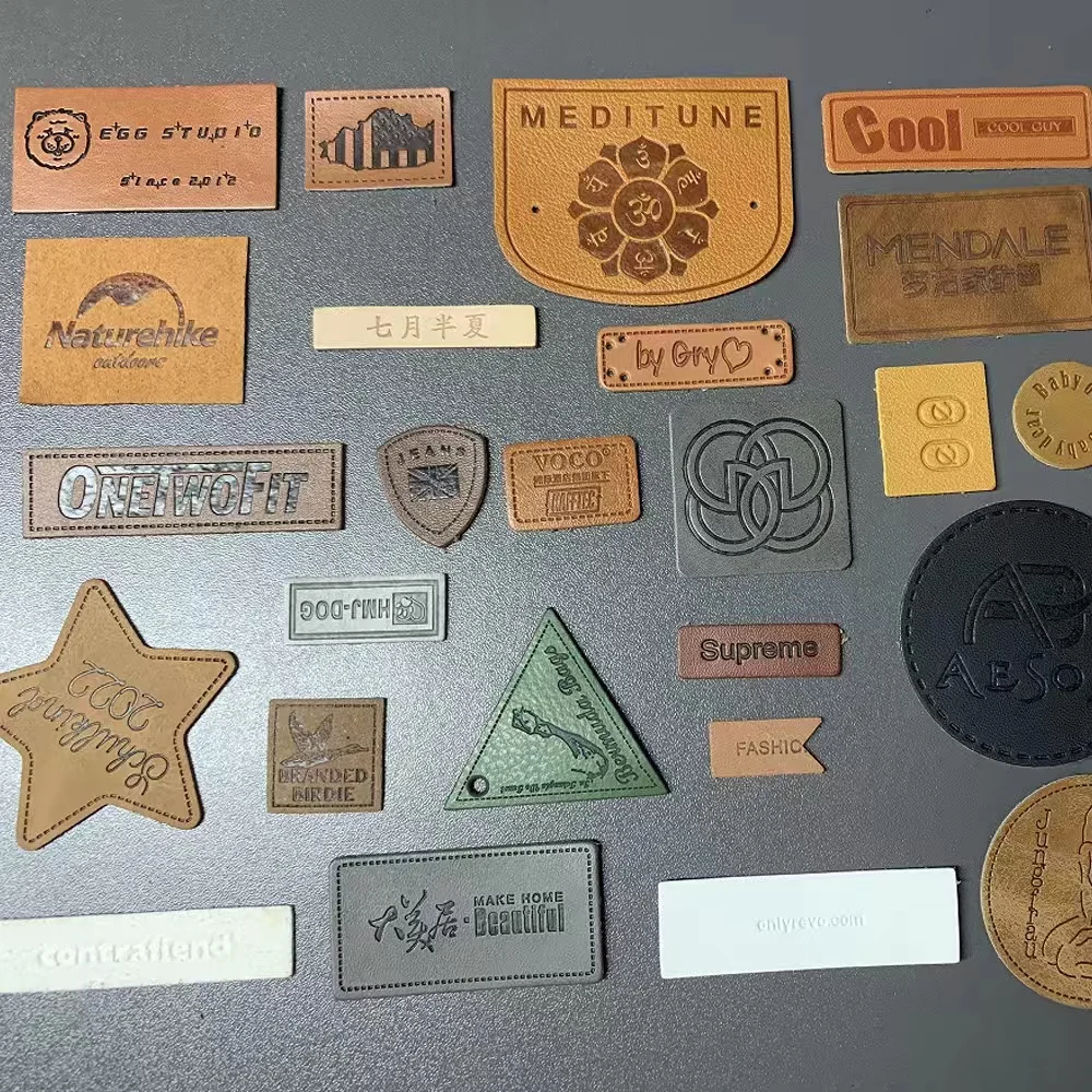 Customized leather label patches are suitable for items such as brain clothing bags, etc.