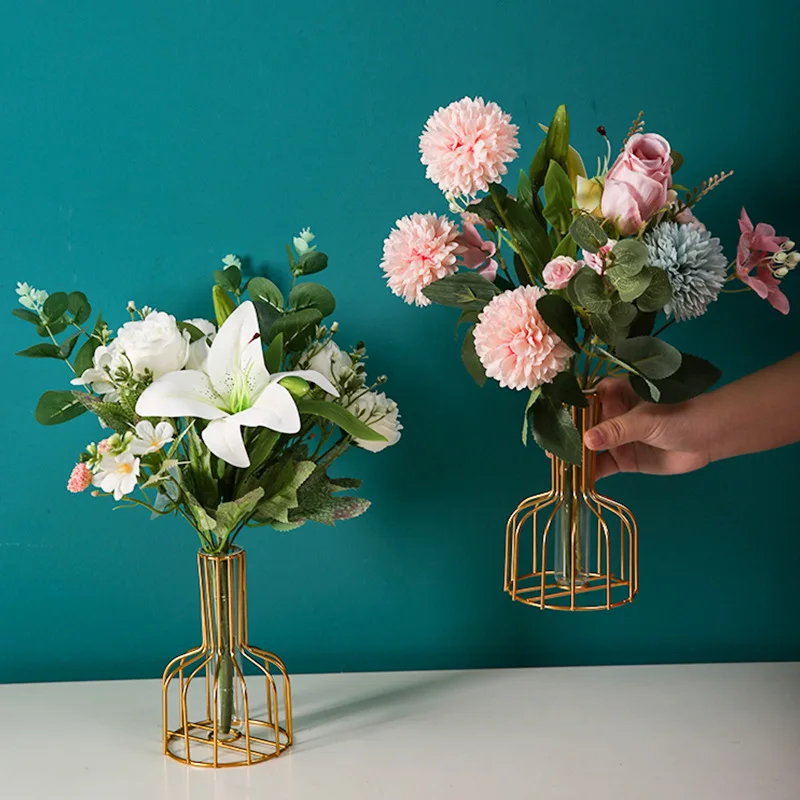 Home Metal Plant Holder Nordic Styles Tabletop Decor Retro Iron Line Table Glass Flower Arranger Vases Creative Decoration
