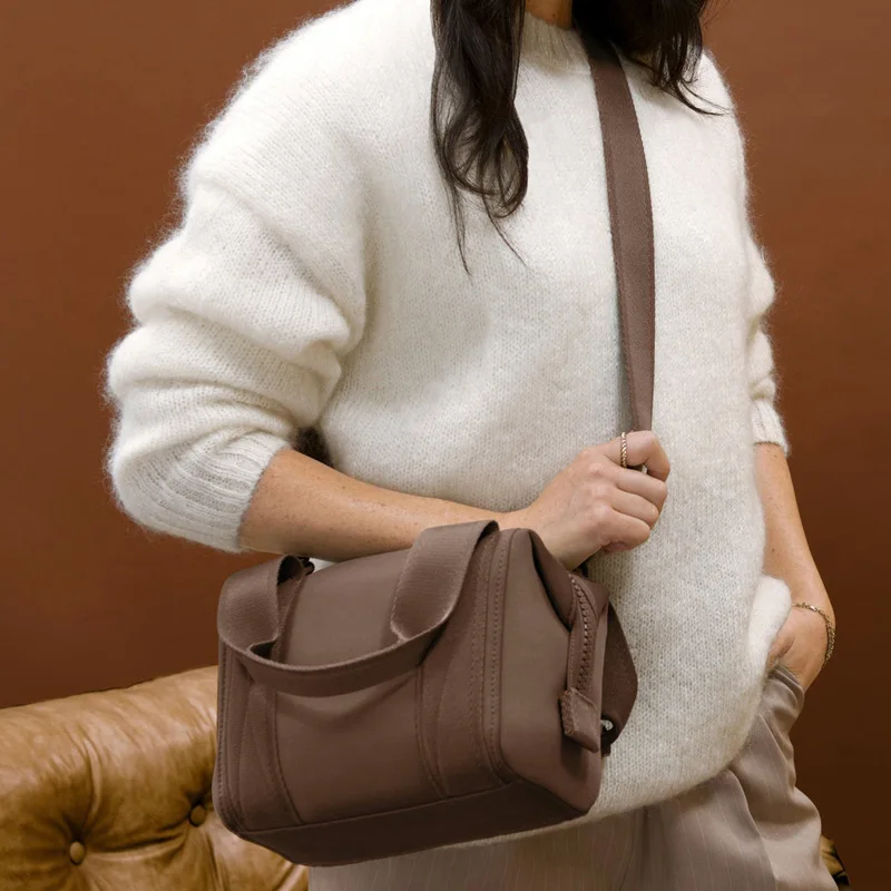 Neoprene Women Tote Bag Duffel Bag OEM Factory Luxury Weekend Outdoors Unisex Zipper Travel Bag