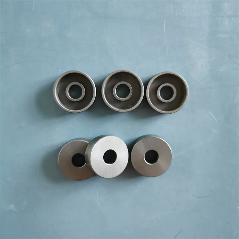 Изолятор карбид кремния поверхность тарелки полировка Черный SiC керамический тигель