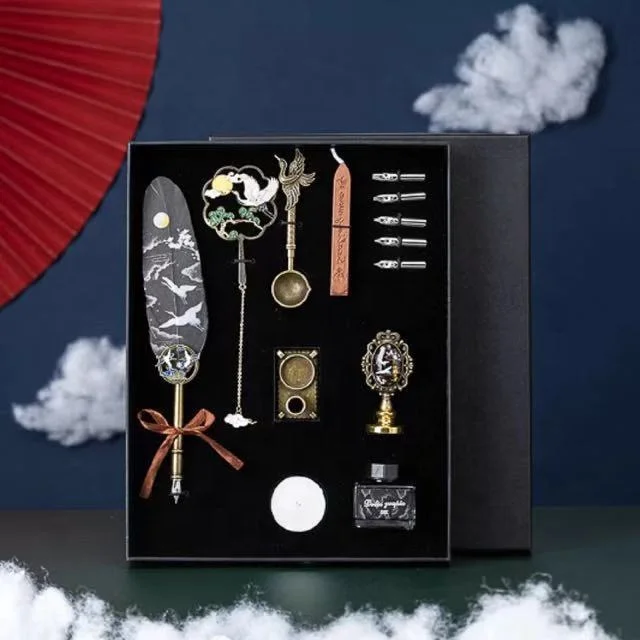 2022 Latest Chinese styles calligraphy quill feather fountain pen and wax seal set with notebook ink bottle 5 nibs