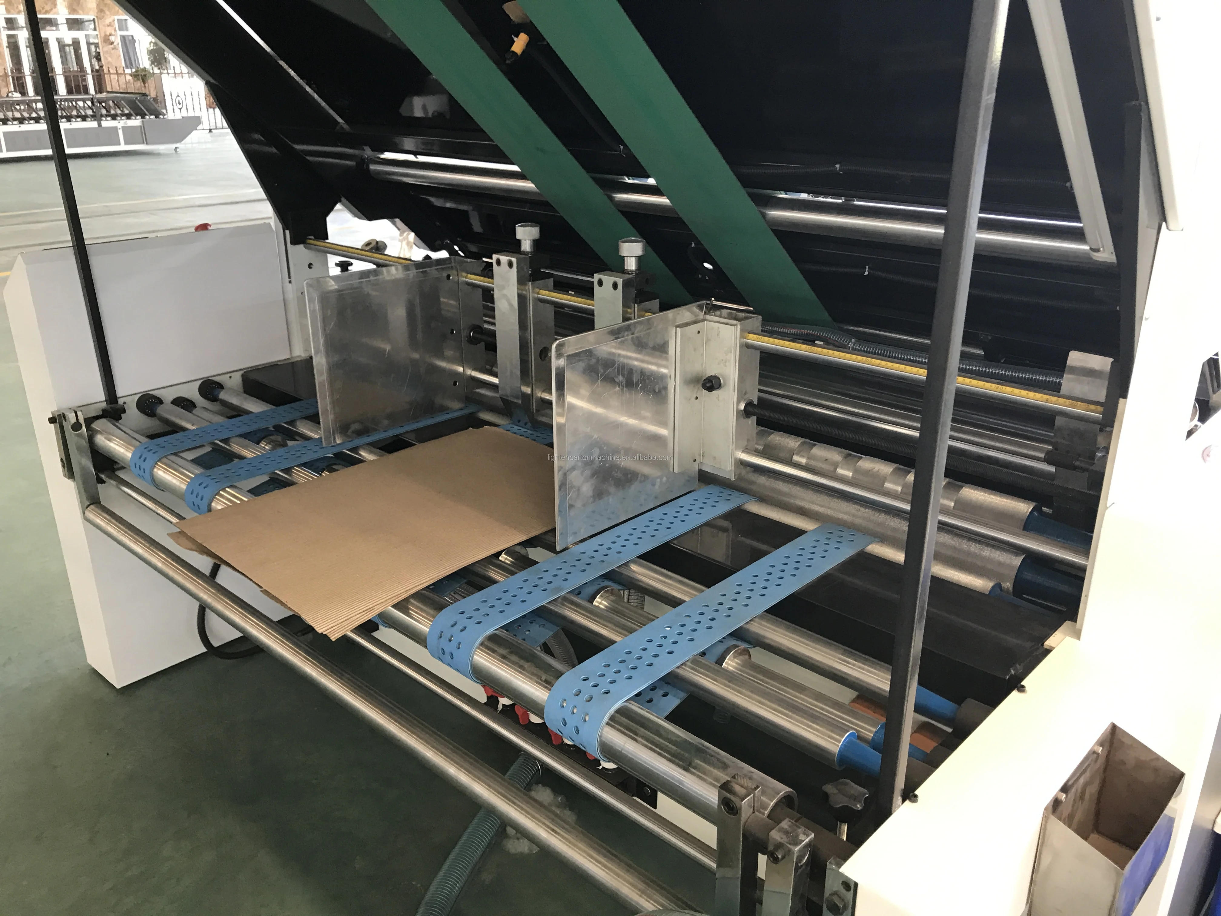  Fully Automatic Corrugated Flute Laminating