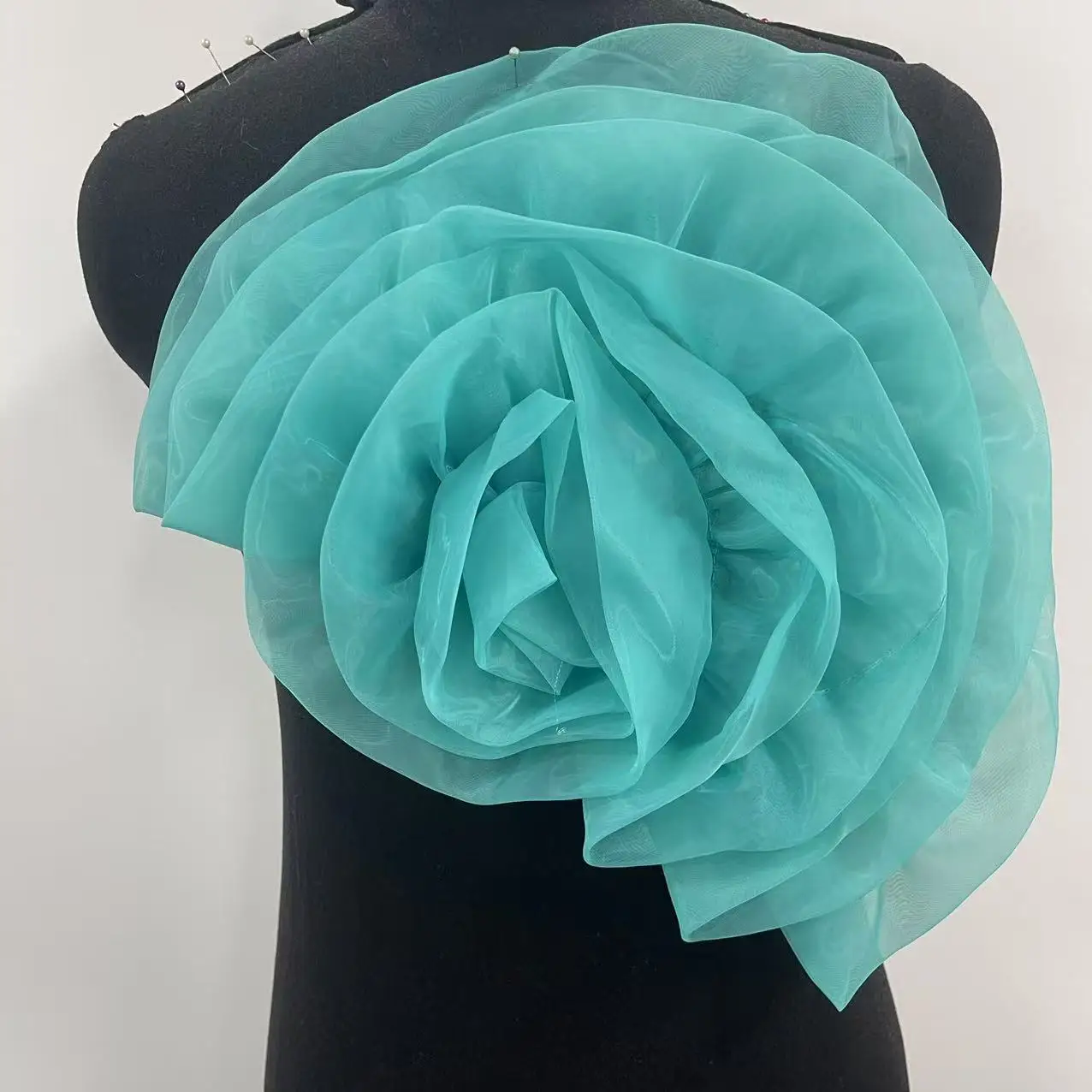 ZSY Fashion 3D Organza Rose Flower Patch DIY 3D Artificial Flower Chest Flower Sewing Applique Brooch Accessories For Dress