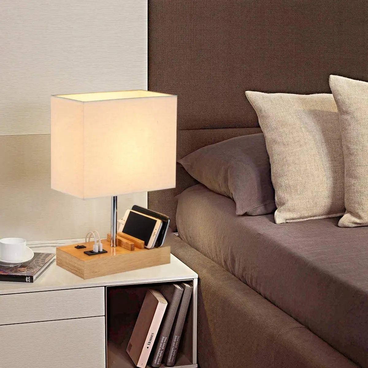 New Arrival Desk Light Modern Lampe De Chevet Avec USB Charging Port Base Wooden Bedside Table Lamp For Hotel or Bedroom
