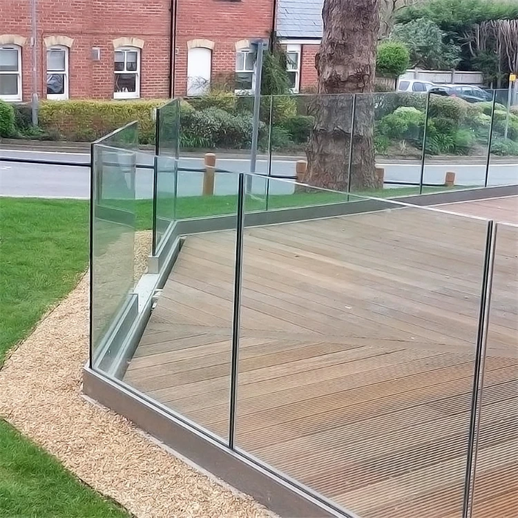 Villa Glass Deck Railing Outdoor U Channel Frameless Tempered Glass Aluminum French Glass Balcony Railing