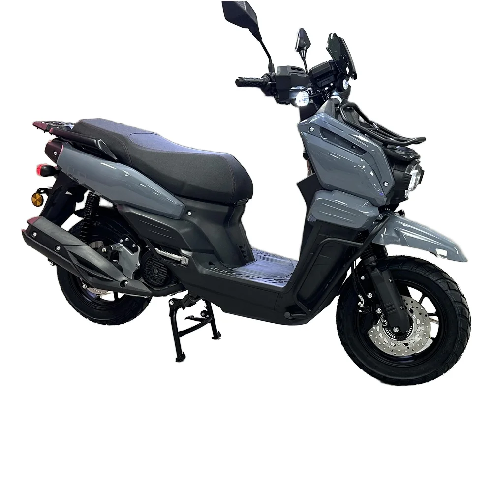 Factory Wholesale 150CC Gasoline Scooter Motorcycle New Design with Double Disc Brake
