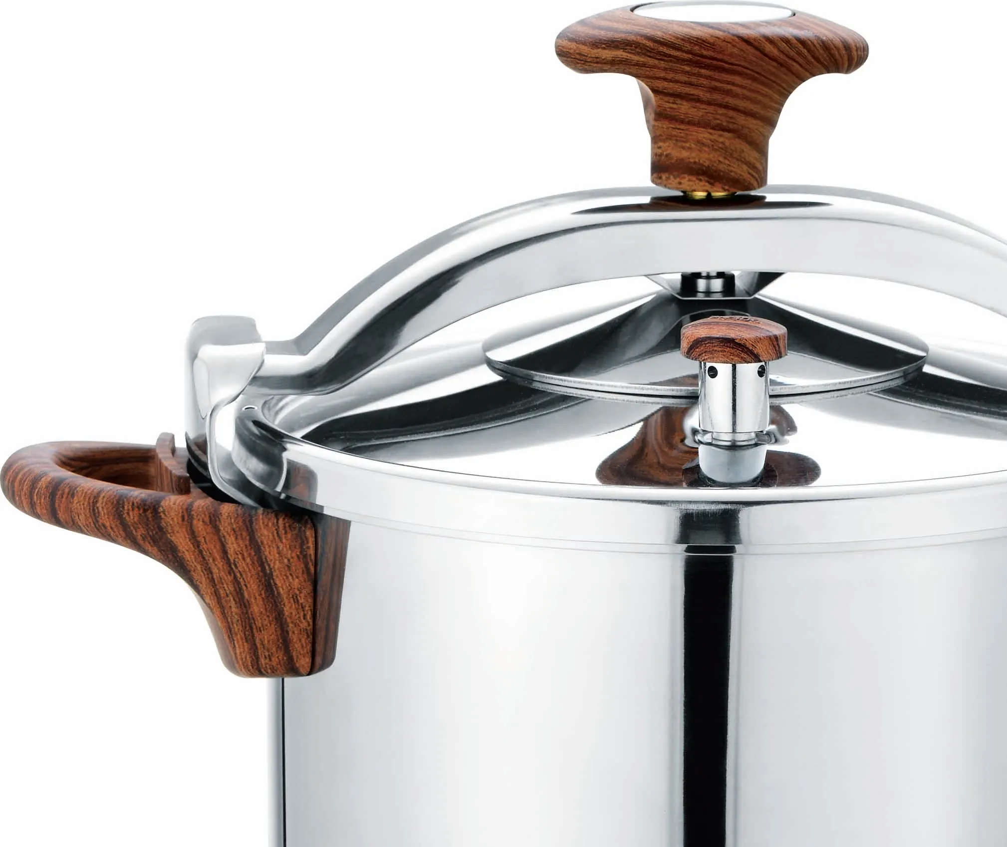 Multi-circuit pressure cooker and jar with polished stainless steel accessories