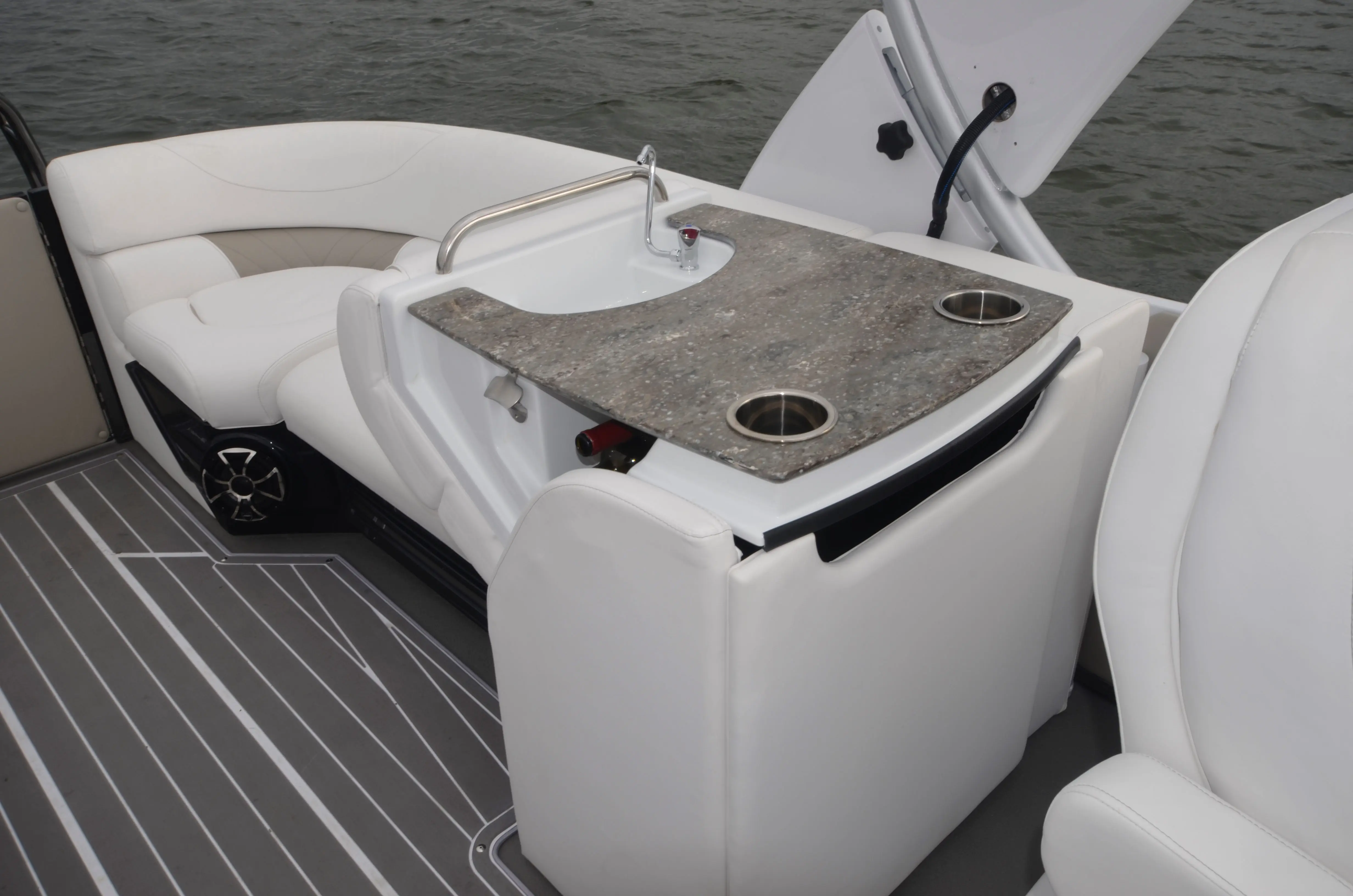 Ecocampor China Factory 9m 30FT Welded Luxury Aluminum Inflatable Pontoon Boat with Bathroom