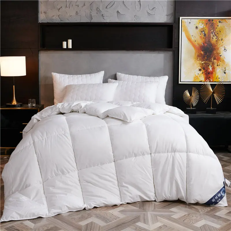 High-Quality Bedding comforter Microfiber Duvet Insert Custom LOGO Bed Quilt Lightweight Down Sleep Duvet