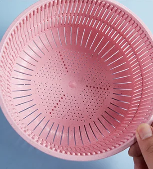 Wholesale large salad spinner kitchen accessories Lettuce Dryer salatschleuder wheat straw Spinner Salad  with long handle