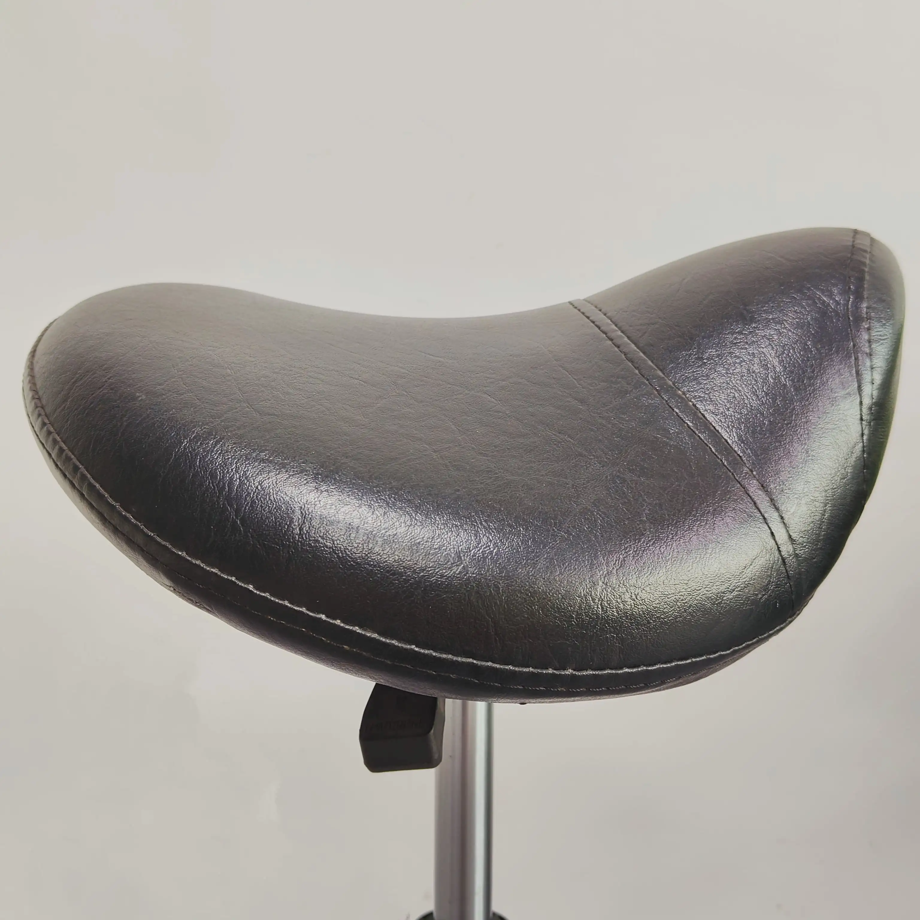 Antluplus Medical Furniture Ergonomic Dental Doctor Surgeon Saddle Stool