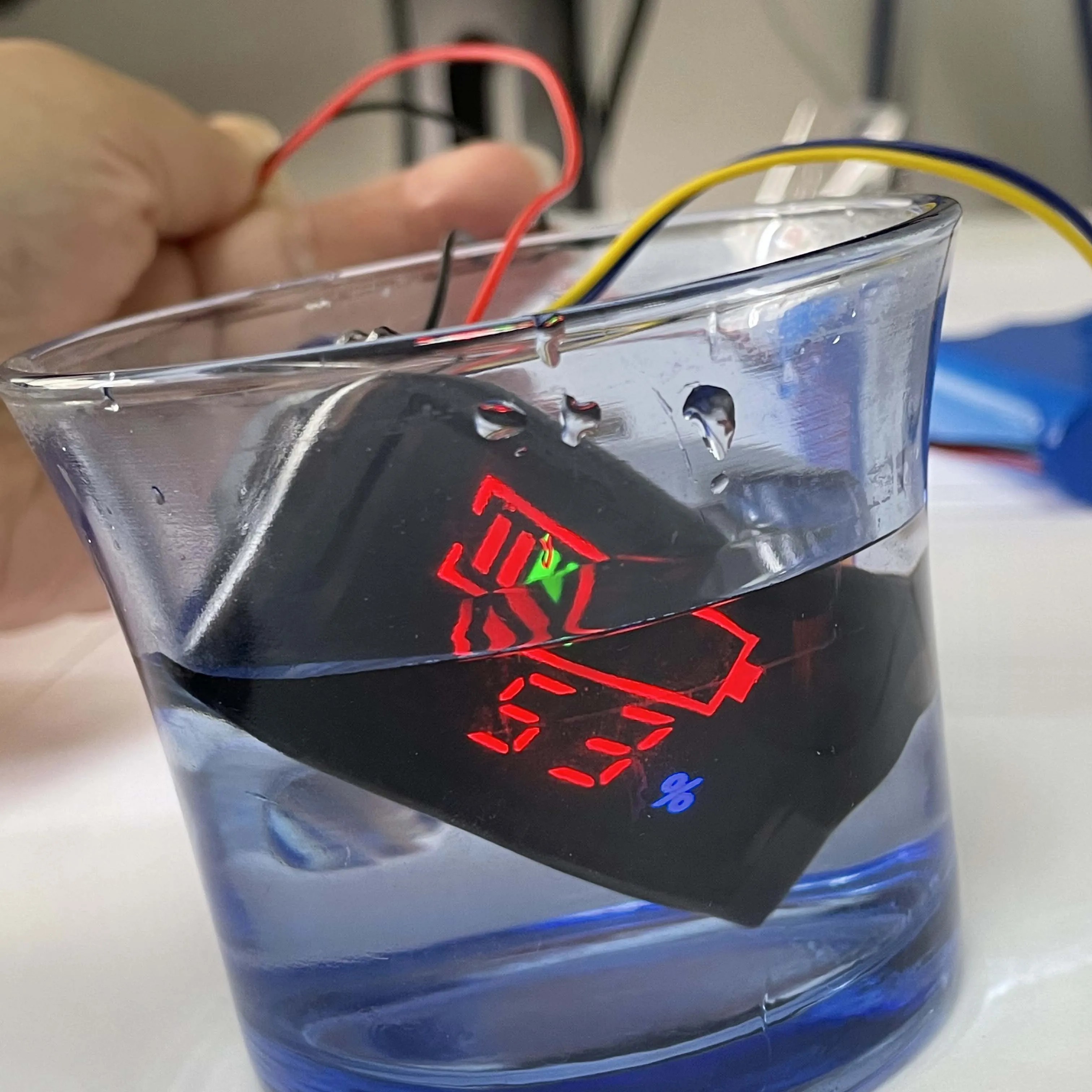 Waterproof Lithium lead-acid battery Ni-MH battery charge indicator voltmeter