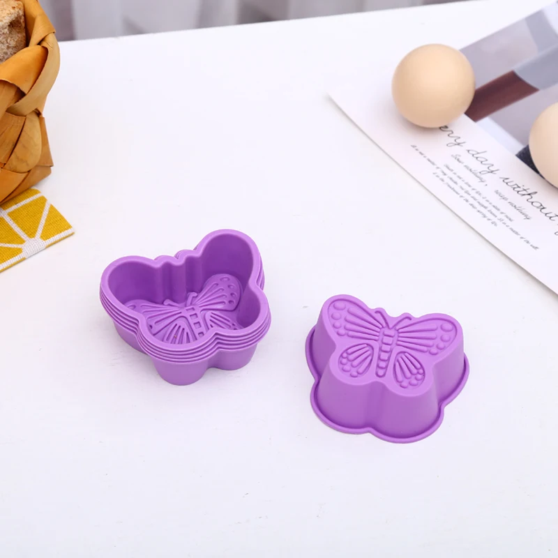 Different shapes Basic Reusable colorful Silicone Cake Mold Mini 12 Cake Cup Silicone Muffin Cups