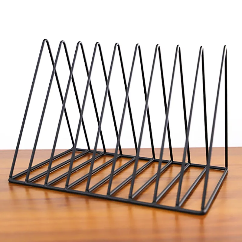 
Factory Supply Nordic Home Office Used Desktop Triangle Gold Metal Book Rack File Organizer Decorative Bookends 