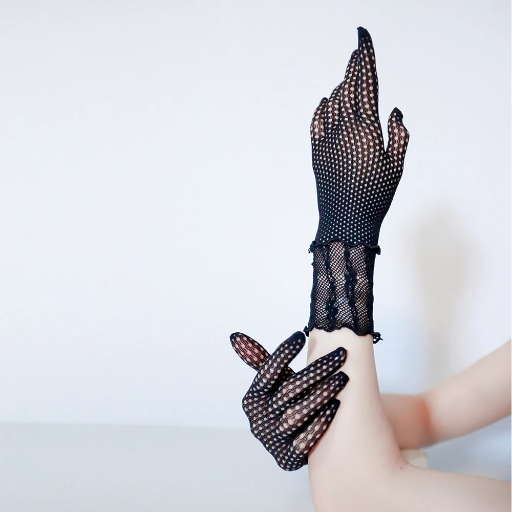 Women Black White Touch Screen Lace Gloves Full Finger Girls Bridal Mesh Fishnet Gloves For Evening Wedding Party