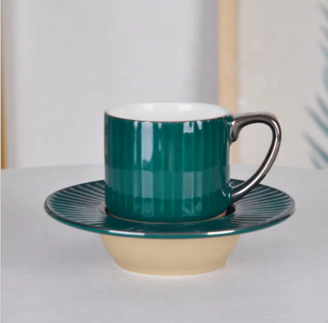
Italian gift gold handle mug cosmetic soil striped ceramic cup and saucer set wholesale coffee cup 