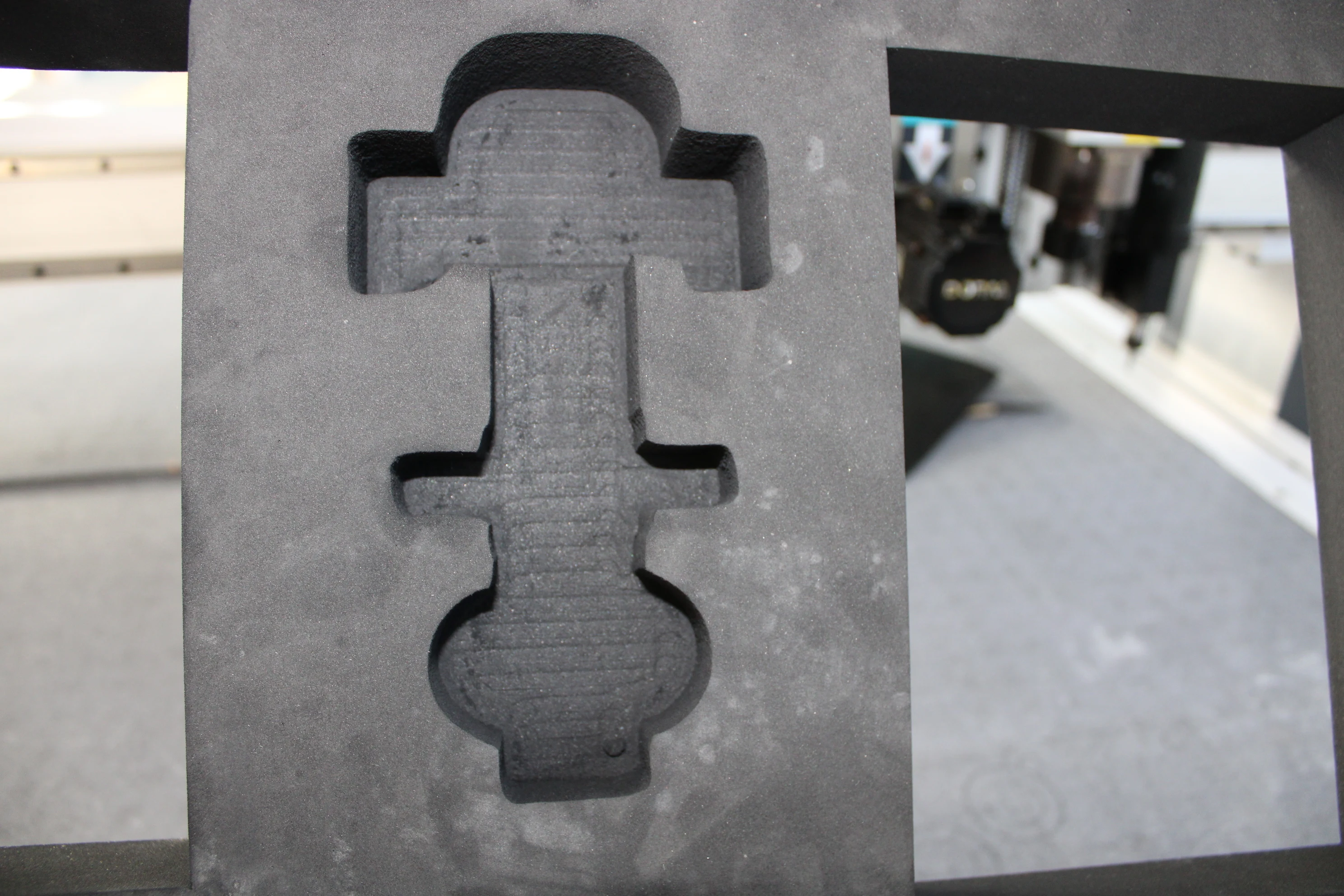 Best quality CNC rubber eva foam sheet inflatable pad Oscillating knife cutting machine 1635 cutting machine eva foam sponge