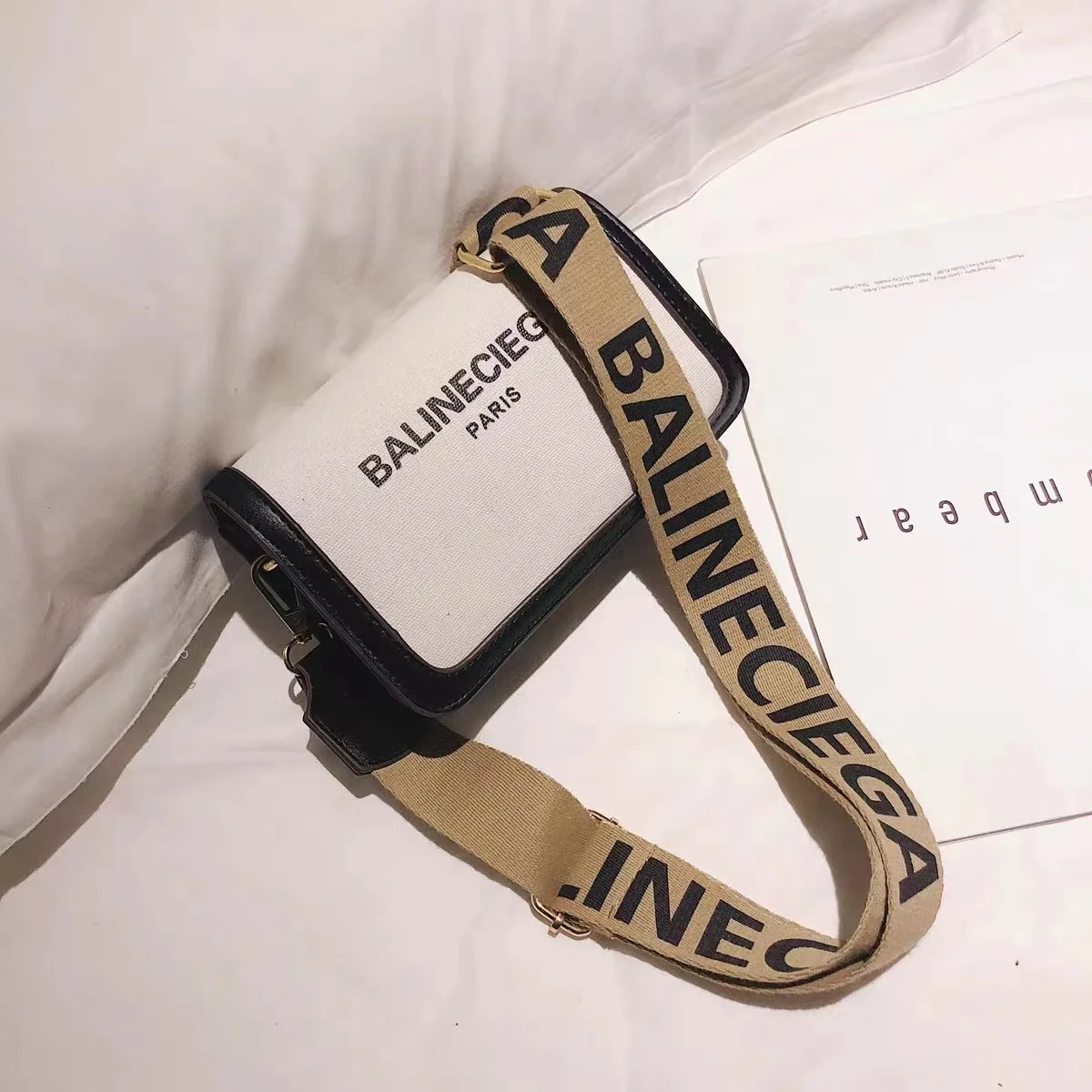 Lucy 2022 Designer Handbag Velvet Shoulder Bag Colorful Pvc Handbag Women Trendy Handbag Fashion Bag