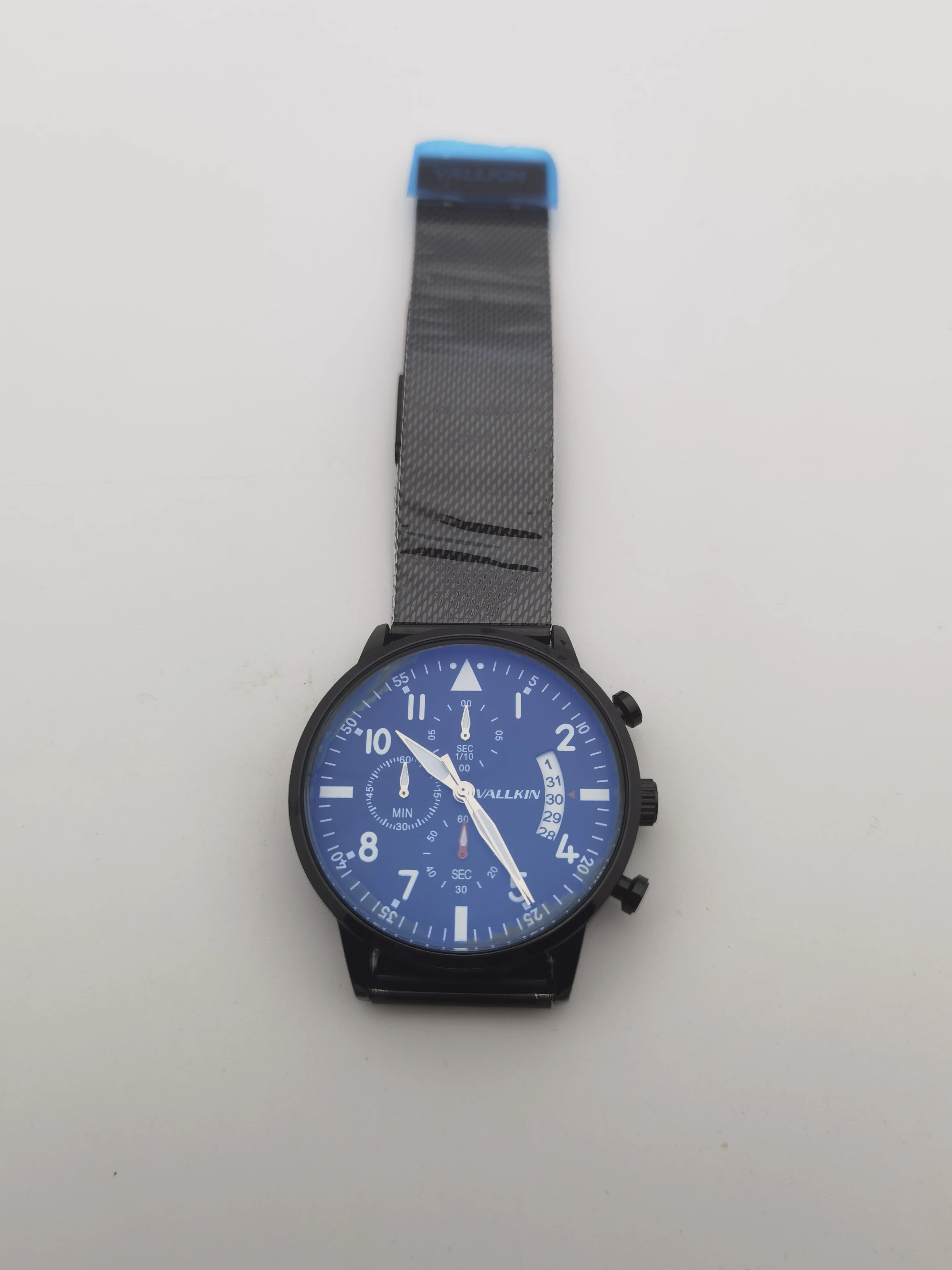 On sale discount quartz watch