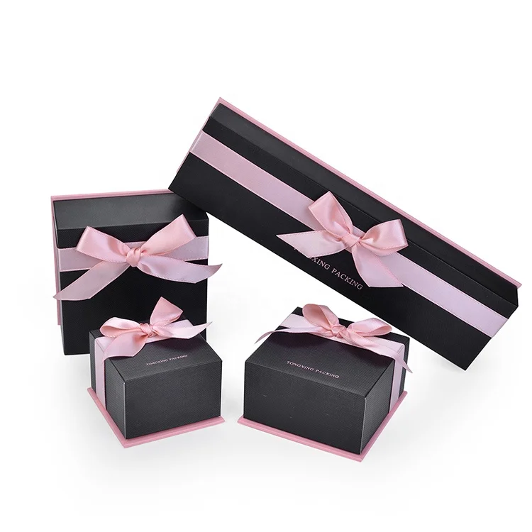 Free Sample Custom Logo Printed Cardboard Jewelry Box