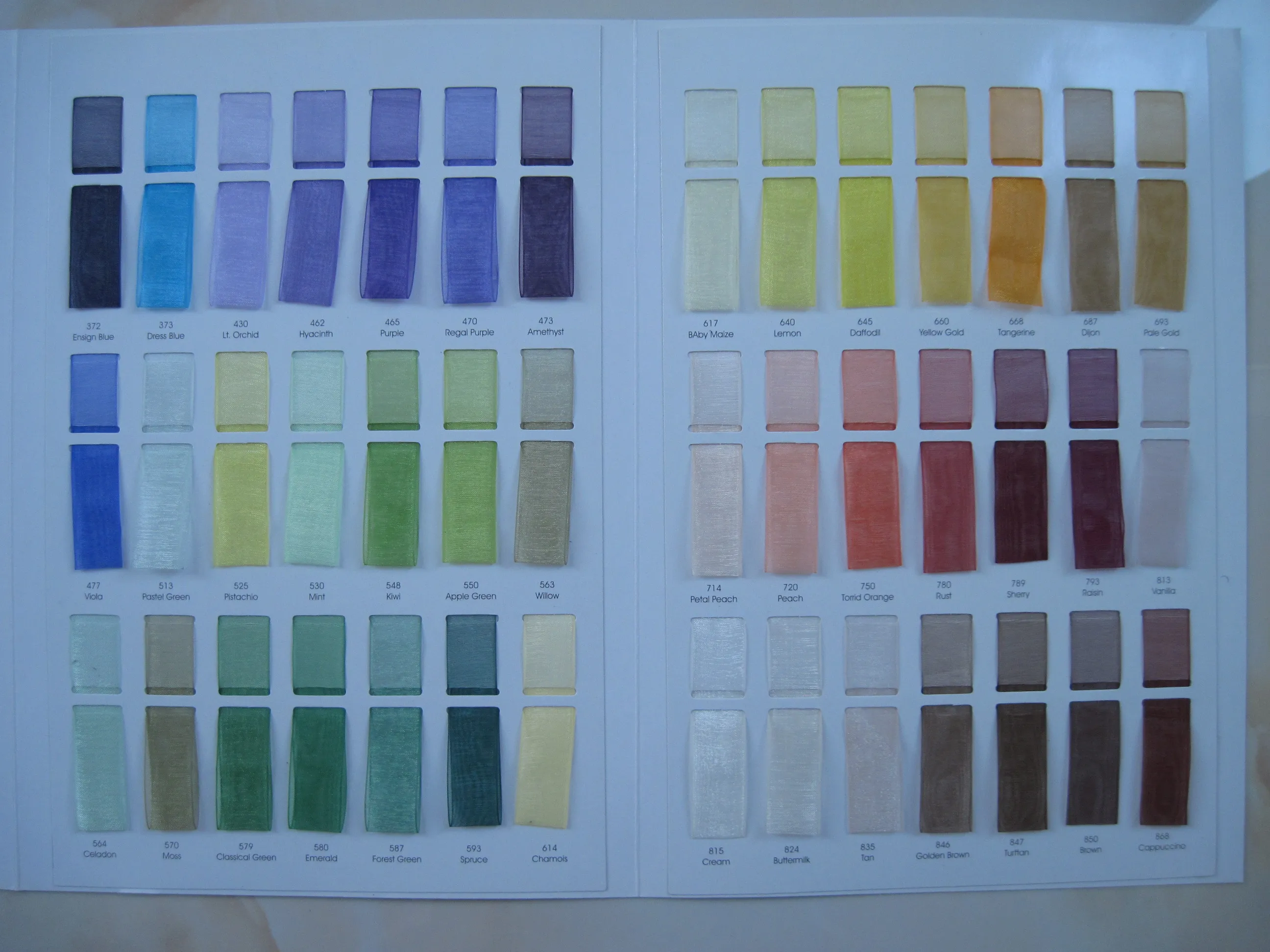 China Supplier 100% Polyester Organza Ribbon Valentine Ribbon Quality Ribbon Wholesale