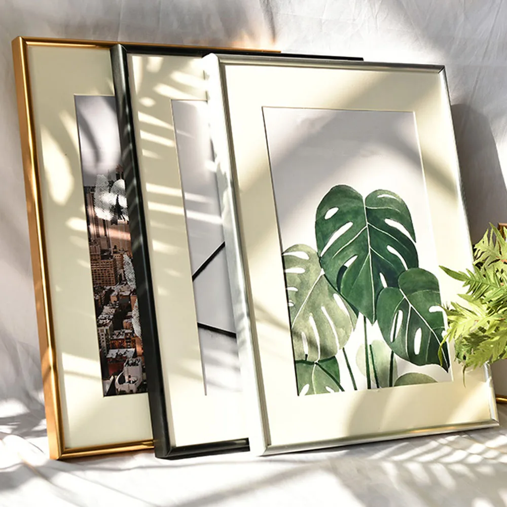 New Arrival High Performance 50X70 Decorative Cute Wall Gallery Luxury Round Framed Photos