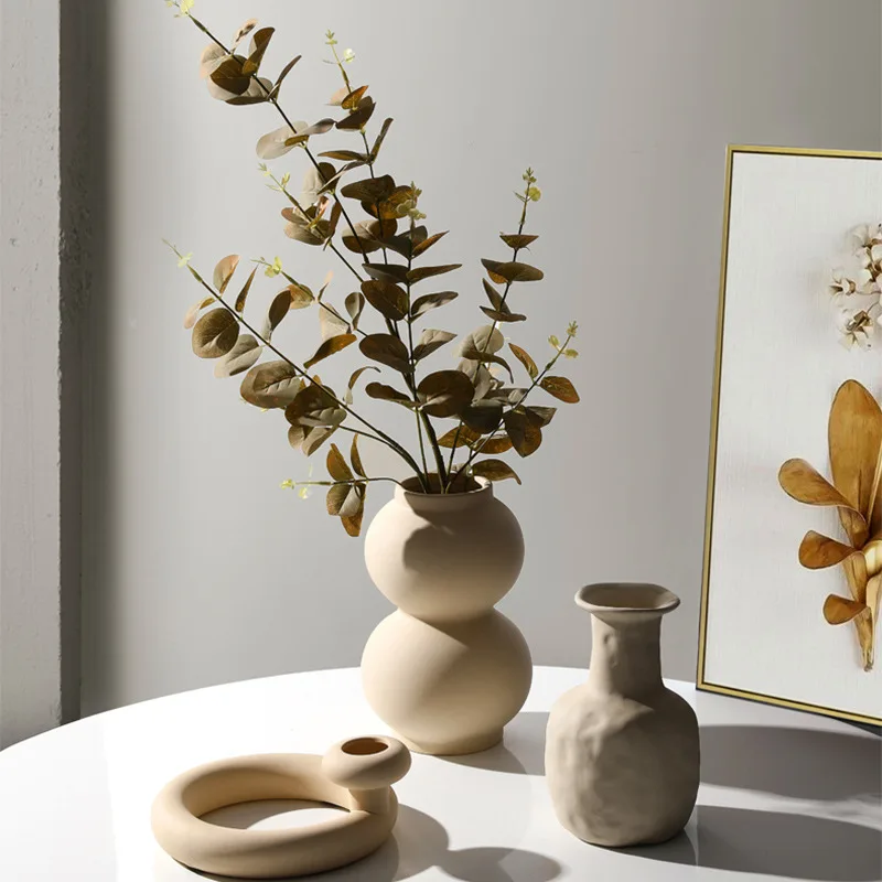 Hot Selling White Ceramic Irregular Flower Vase Plant Handmade Art Porcelain Vases Decoration For