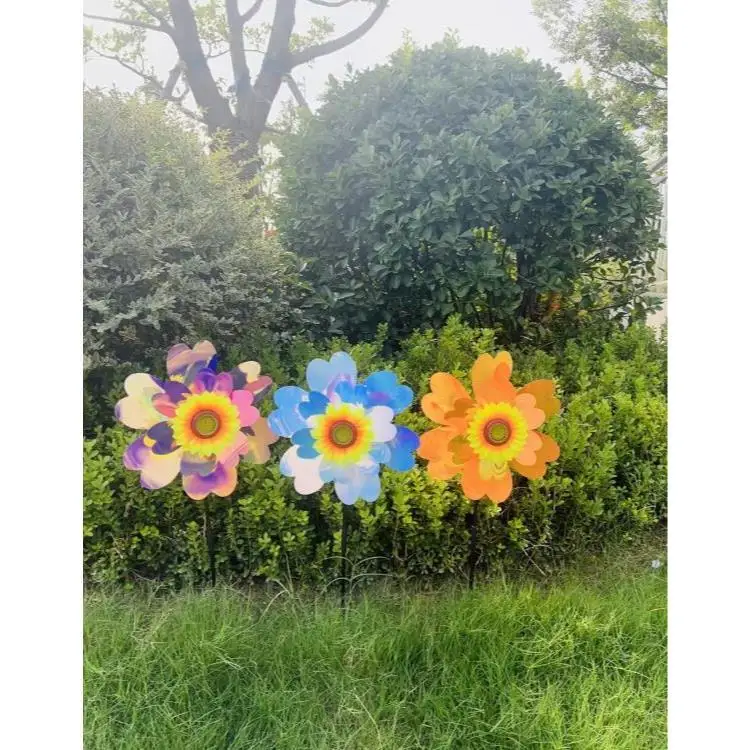 Professional Supply Brilliant double sunflower windmill light toy plastic windmill toy candy