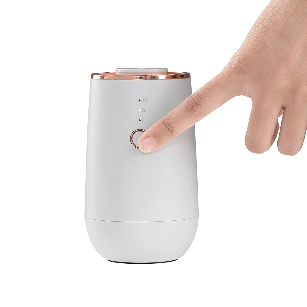 SCENTA Luxury USB Rechargeable Battery Aroma Dispenser Electric Fragrance Auto Car Perfume Air Freshener Manufacturer