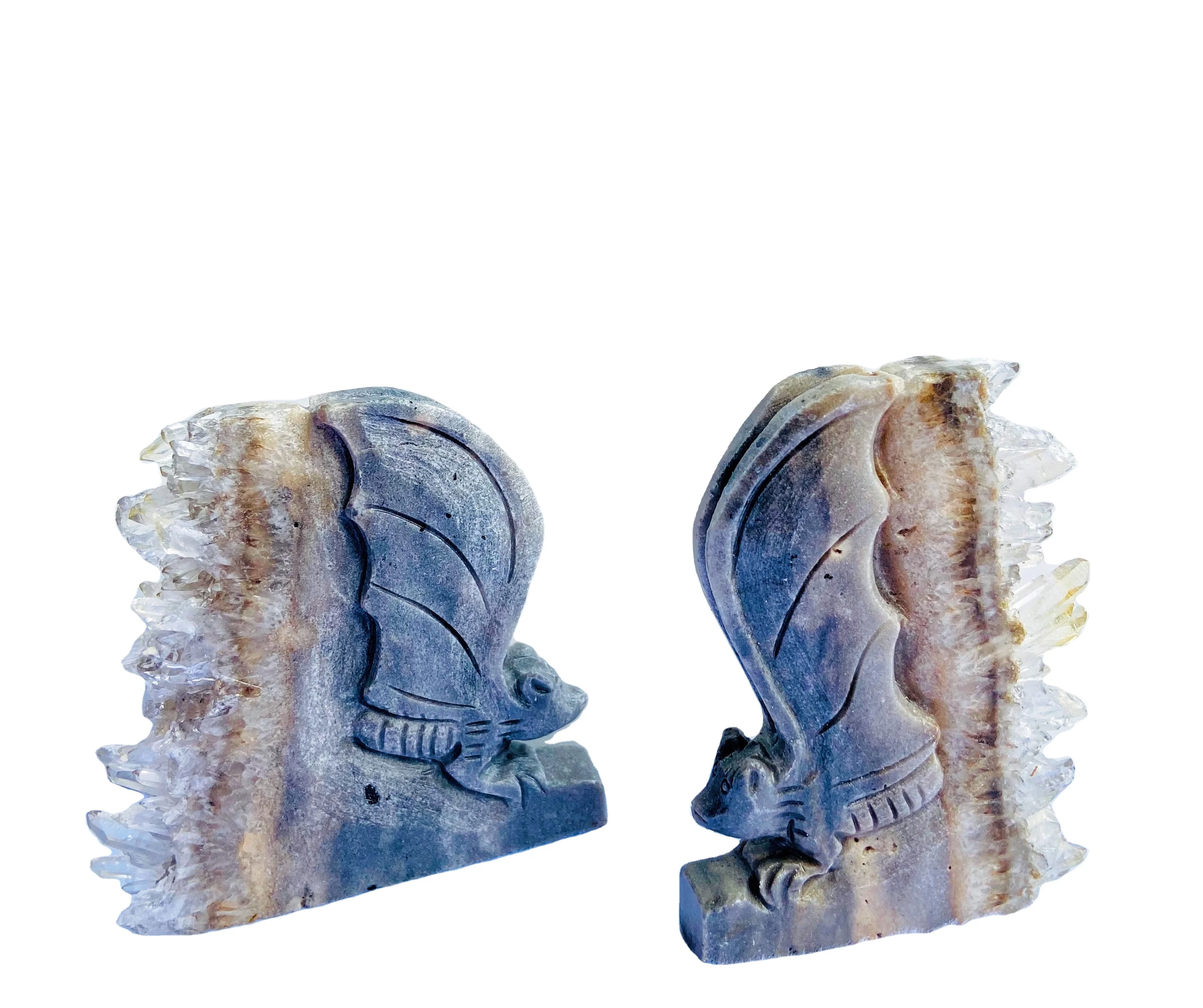 
White crystal bat healing stone used for decorating gifts 