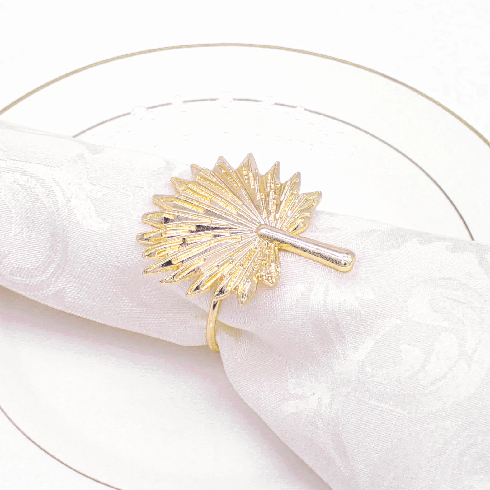 Antique fall table accessories gold metal leaf napkin rings holder for thanksgiving decoration