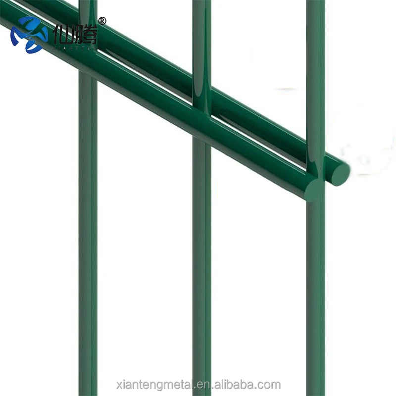 High Quality Cheap Price 2D Wire Fence For Garden Fence/Highway Wire Mesh