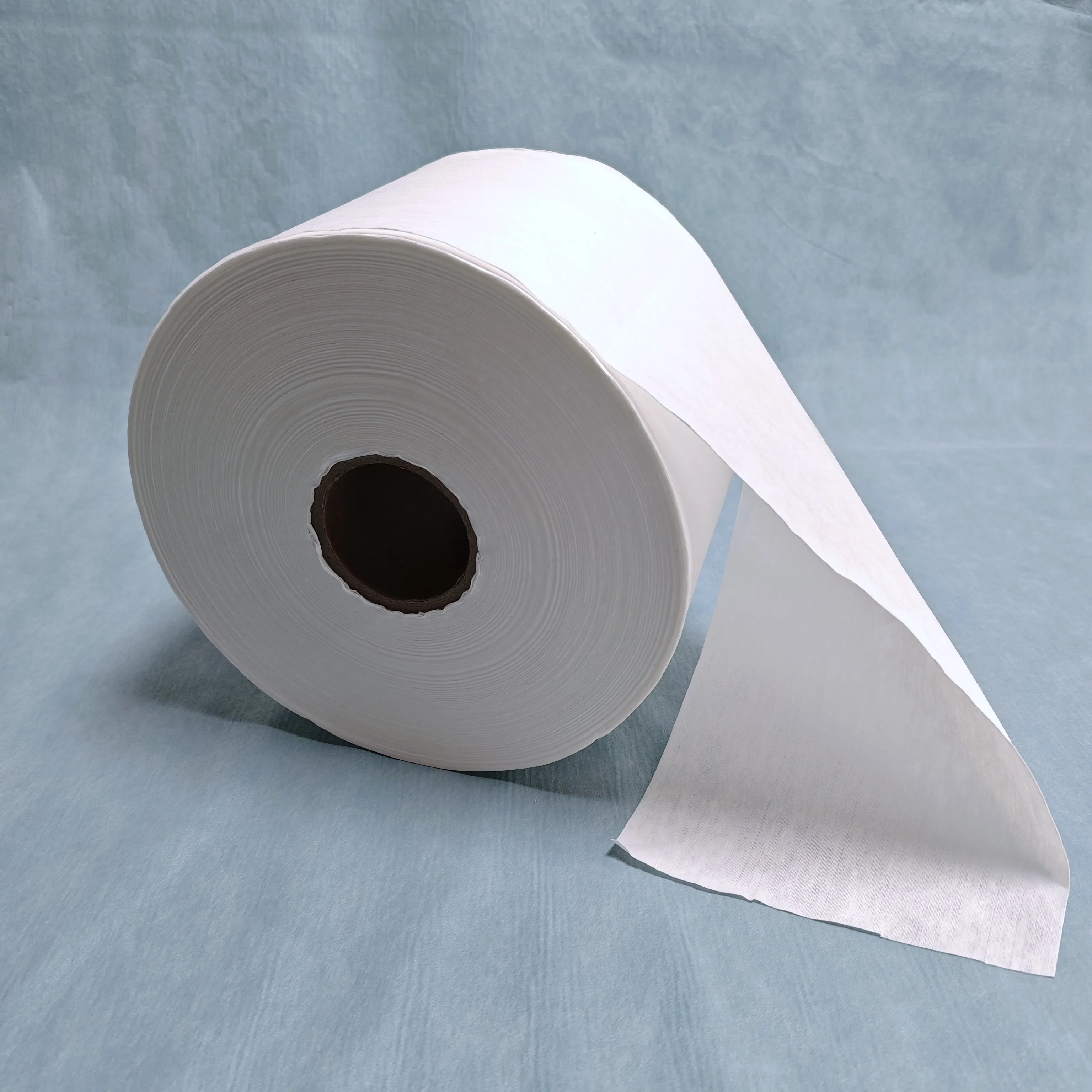 50% вискоза древесной целлюлозы спанлейс нетканый материал смывные салфетки рулон сырьевой ткани