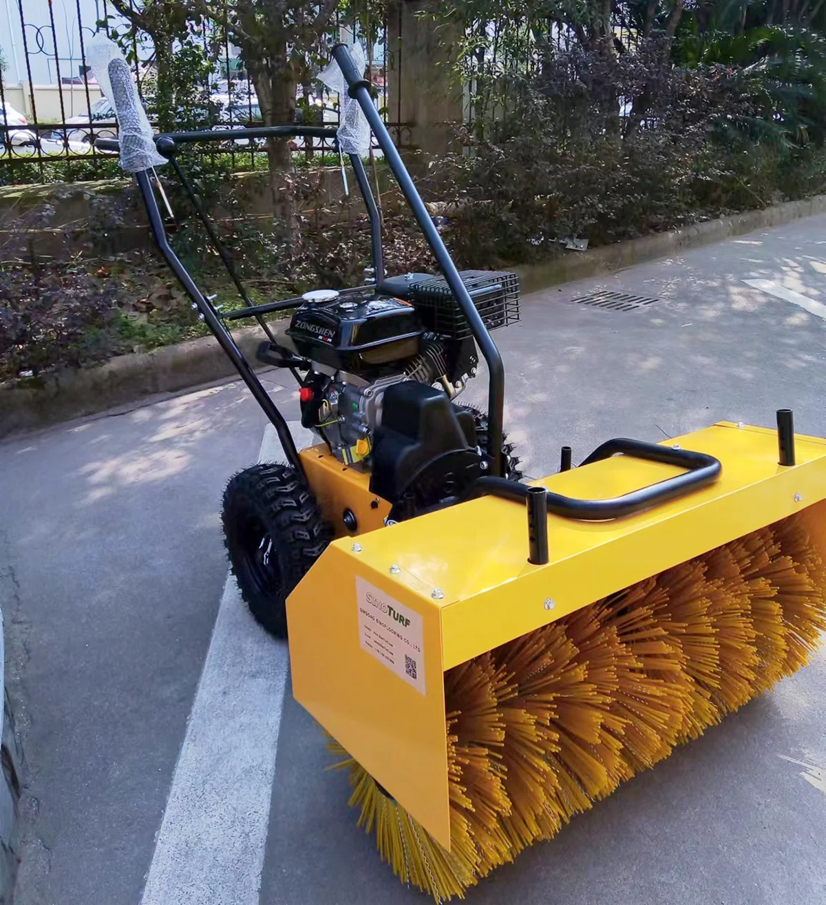 Cleaning machine for football grass, artificial turf