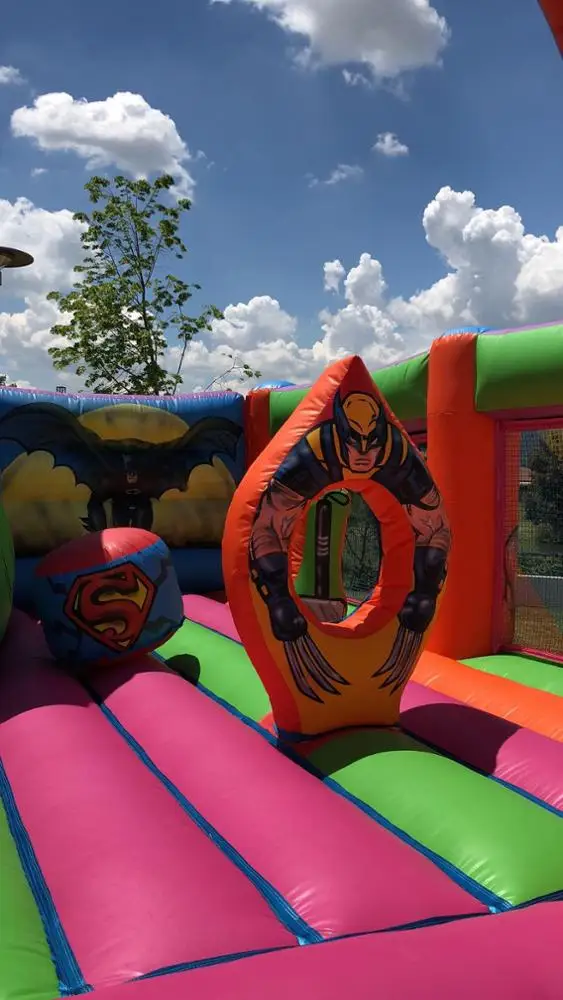 
Amusement park giant supper hero theme inflatable bouncy castle funny inflatable fun city air jumping obstacle 