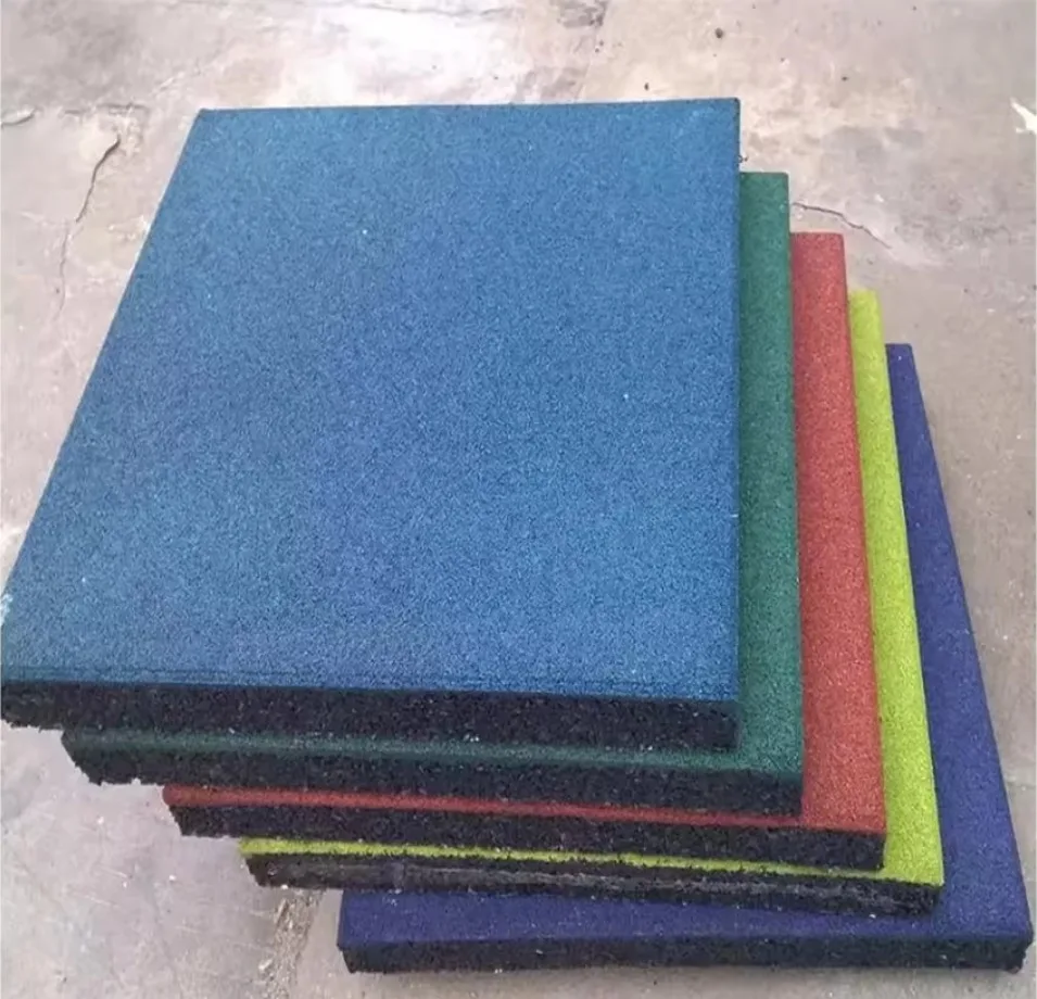 Non-slip Rubber Gym Flooring 25mm Outdoor Gym Flooring Rubber
