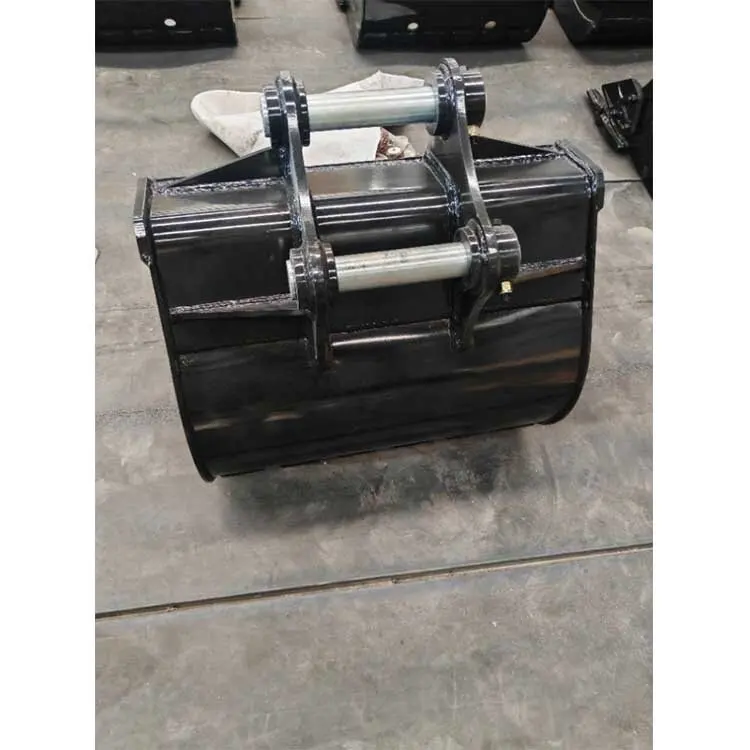 5 Ton Excavator Standard Bucket Universal Digging Bucket with Teeth Wide 700mm