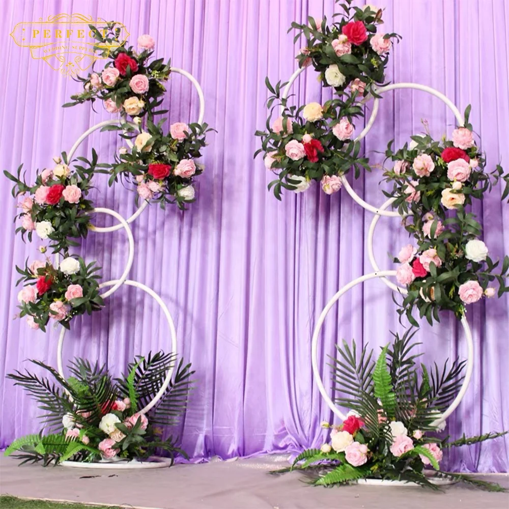 Romantic Party Celebration Decoration 4 Circles Flower Stand Iron Wedding Backdrop Arch Design