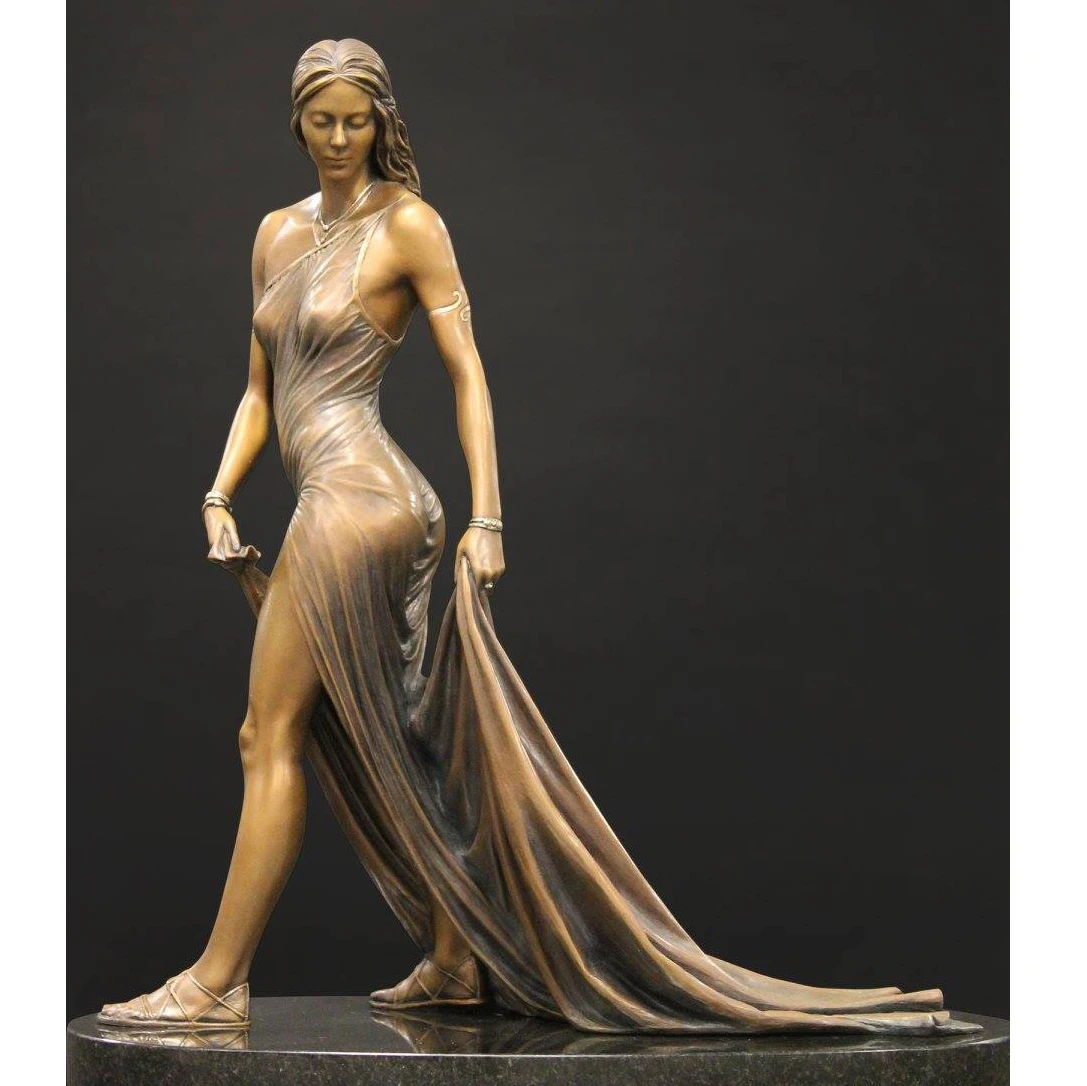 Modern Lady Statues Beautiful Large Garden Statuary Bronze Customized for Outdoor Home Decoration Sports Brass Model Europe