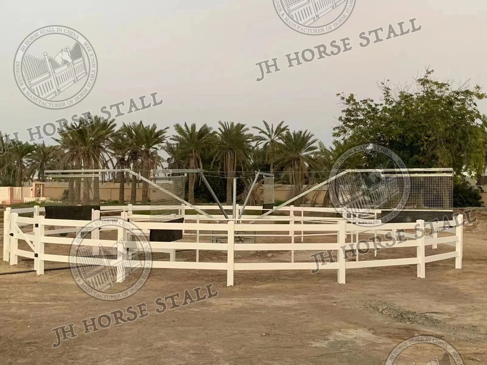 Hot dip galvanized Safety Horse walker for horse to exercise with 6 horse position