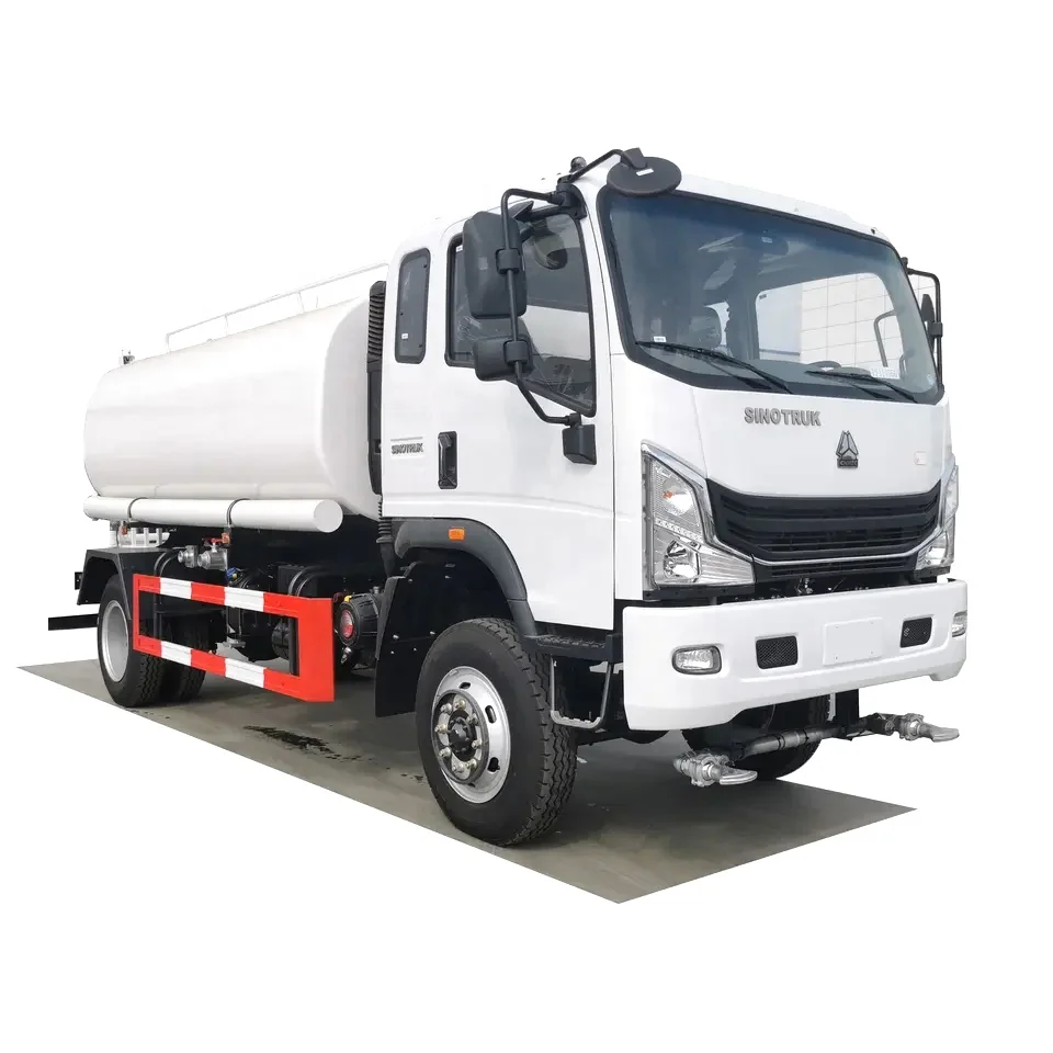 Sinotruk Howo 4x2 5000L stainless steel water tanker truck for drinking water and road cleaning