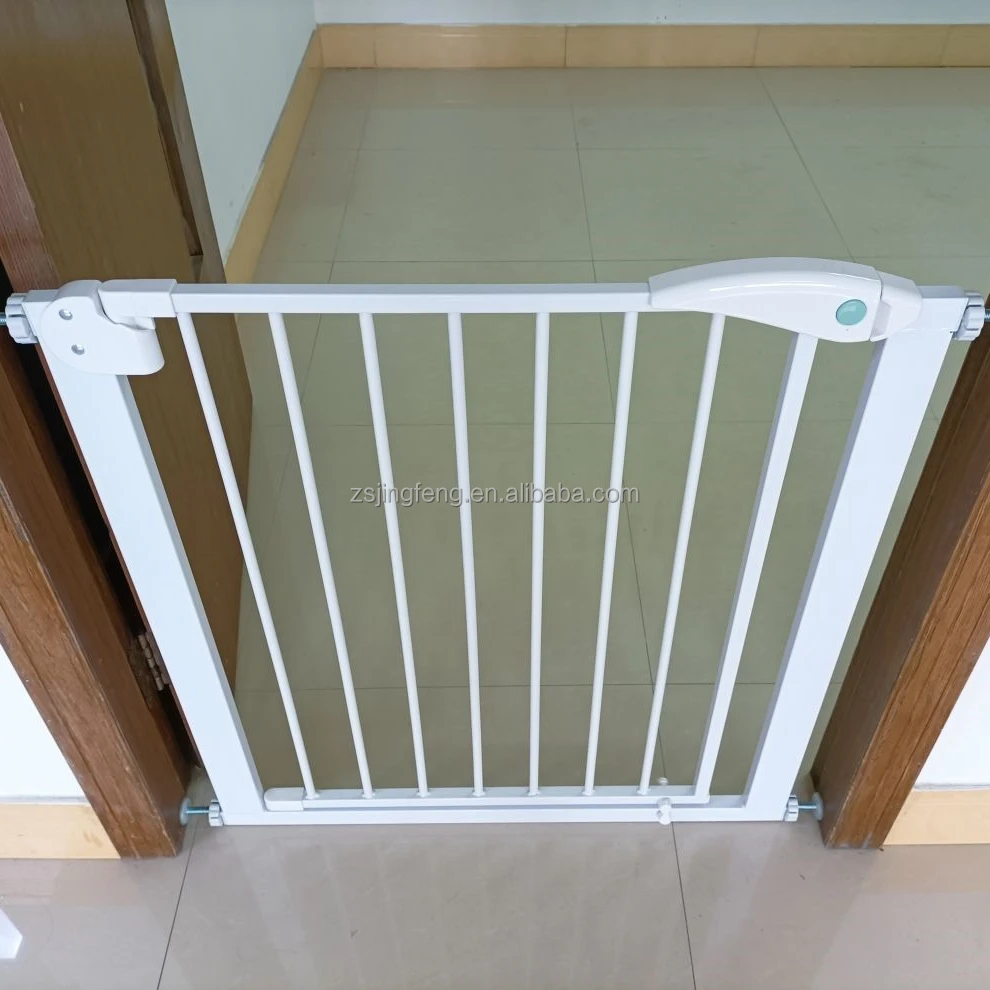 Wholesale Safety Baby Gate Security Door Fence For Kids Safe Doorway Gate Pets Dog Auto Close Baby Safety Fence