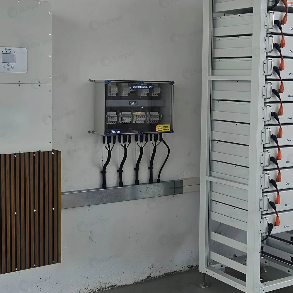 Deye High Quality Voltage Inverter 30Kv Pure Sine Three-Phase Hybrid Solar Inverters