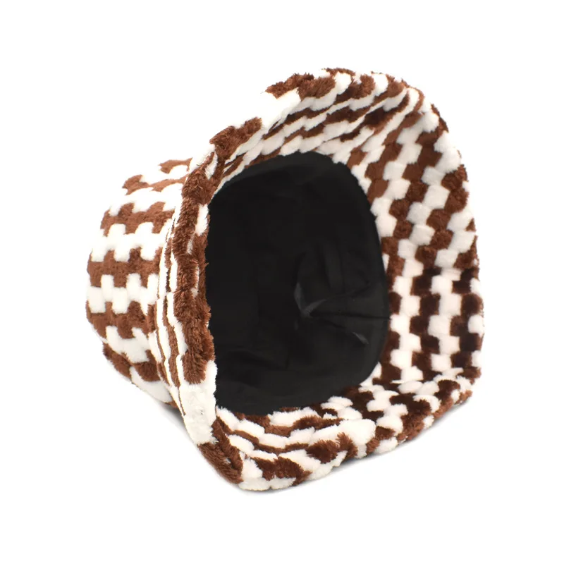 Wholesale 2021 new retro checked hat soft winter Fisherman hat plush travel fedora women bucket hat