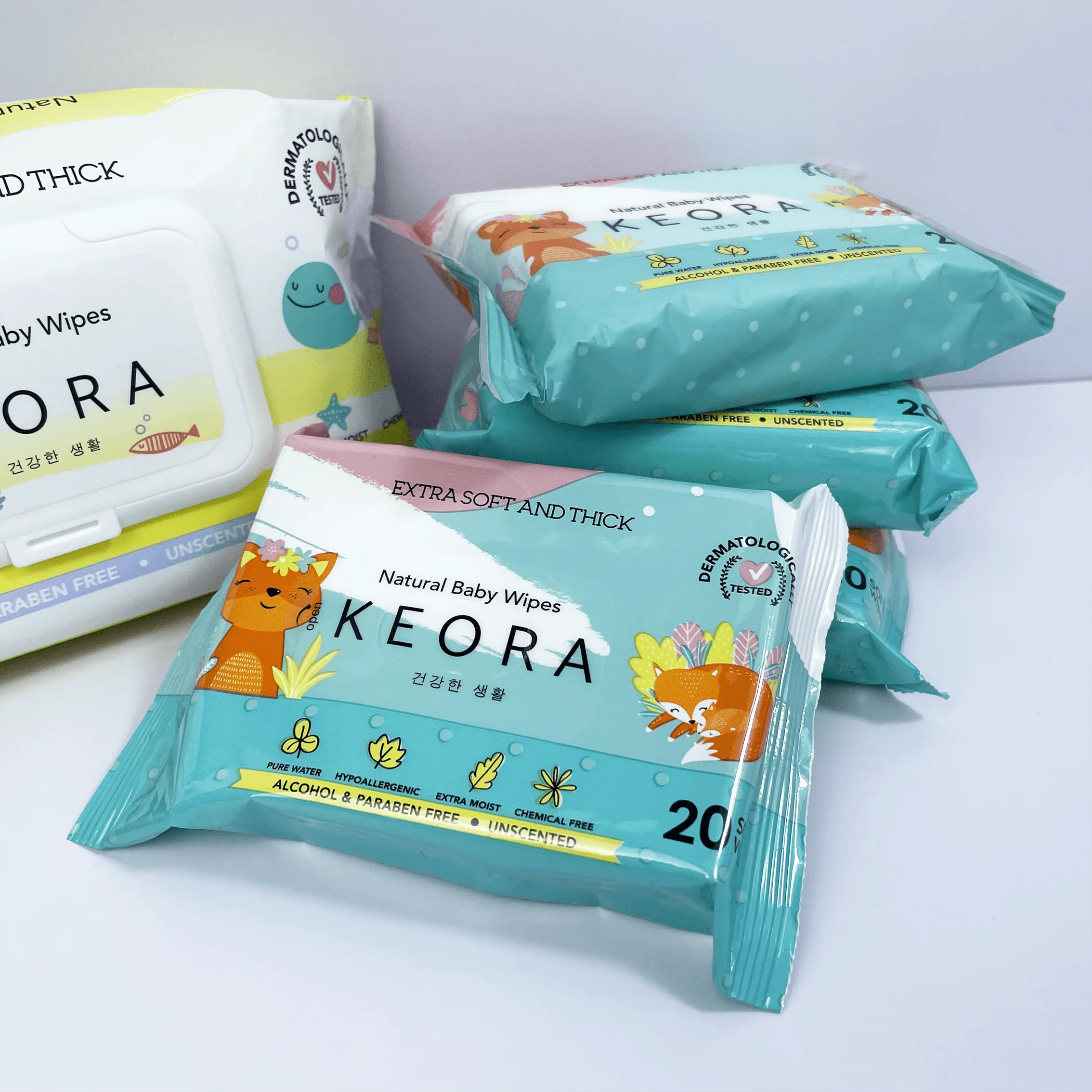 Customized feminine makeup remover refreshments facial cleansing face wet wipes feminine soft organic wet wipes for face