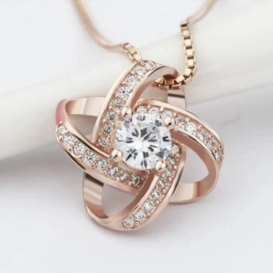 Valentine Mother Day Wholesale Zircon Crystal Love Knot Pendant Jewelry Necklace