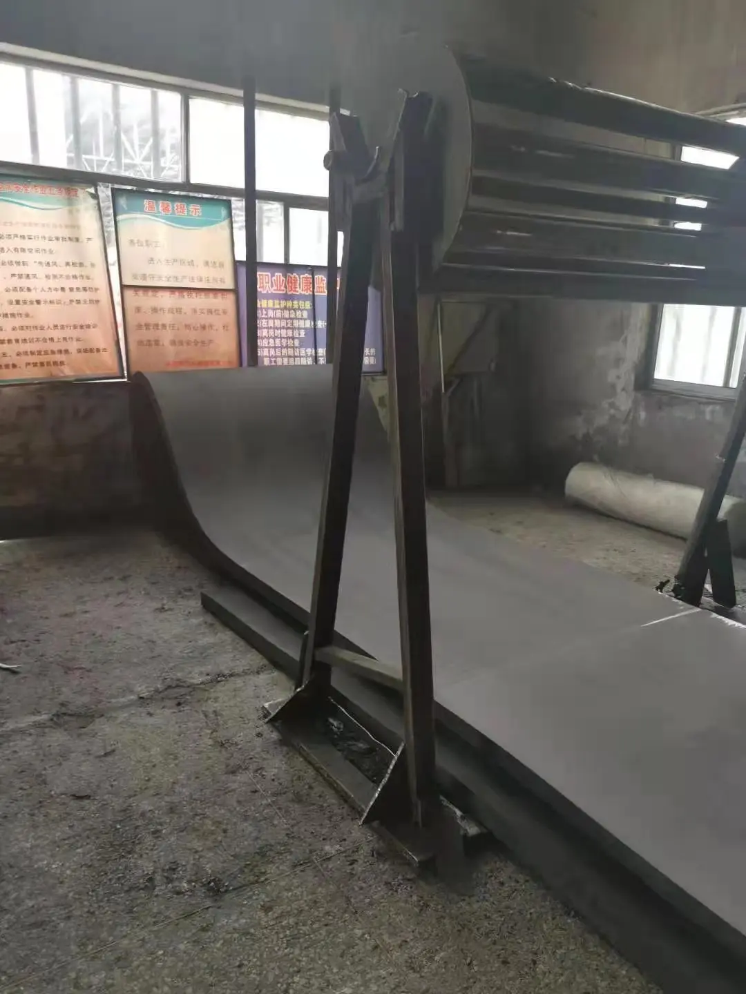 Expansion  bitumen board joint filler in construction